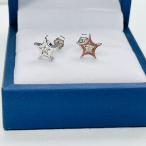 Cute Natural Diamonds Star Earrings 14K Gold