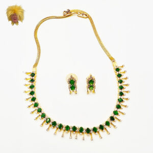 High End Consignment sale 18Karat Natural Colombian Emeralds and Diamonds Set