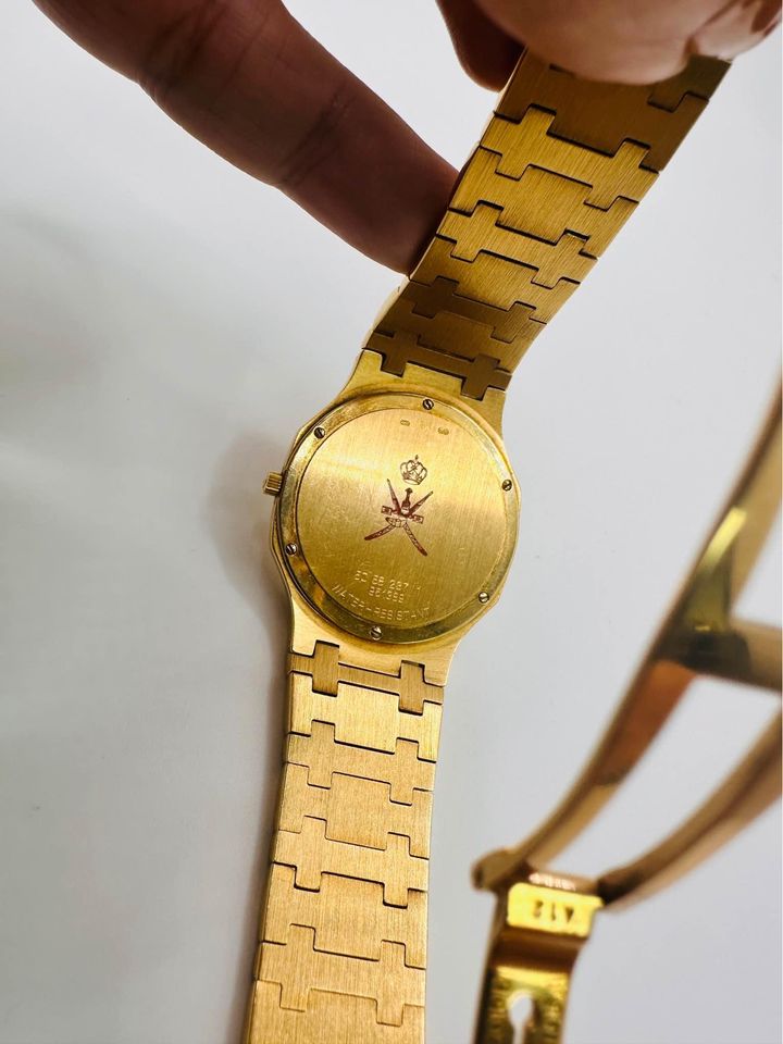 Concord Saratoga 18Karat Solid Gold Special Edition Royal Saudi Stamp - Image 3