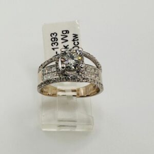 1.20CTW Natural Diamonds Engagement Ring   sets in the centre with 0.60Carat Natural Diamond in G-SI1
